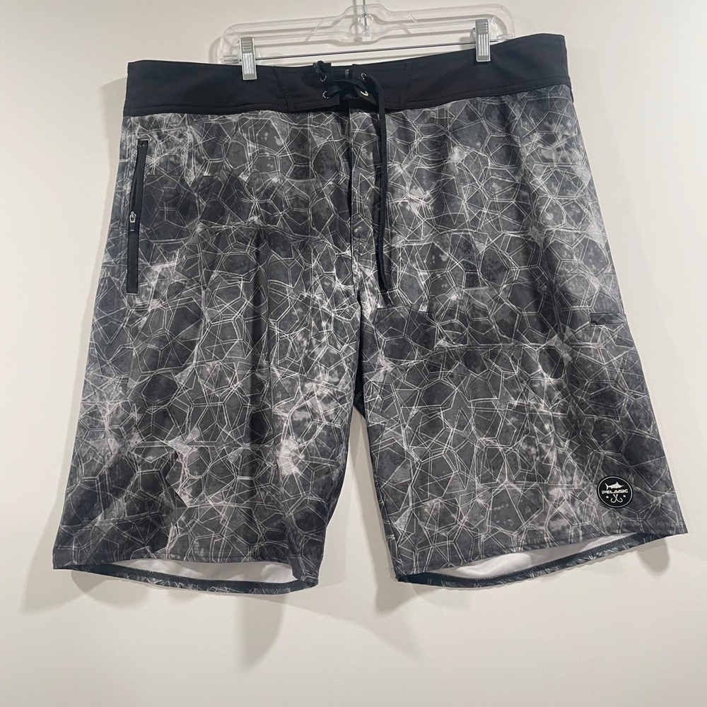 Pelagic‎ Hydro-Lite Mens Board Shorts Size 40 Grey Black Geometric Fishing Swim